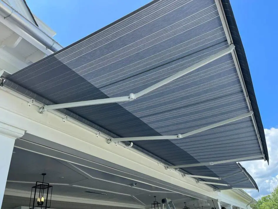 Retractable Awning Adjustable Pitch